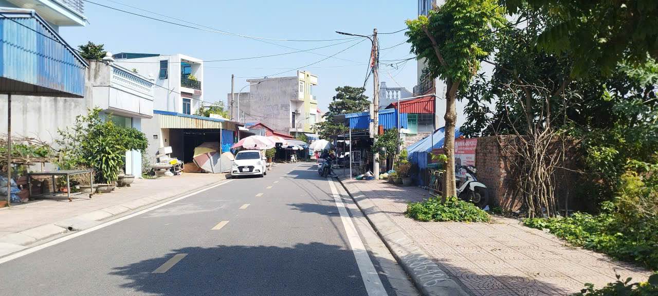 Đất mặt chợ Lương Quán, Nam Sơn, An Dương 114m² giá 4.5 tỷ - Cơ hội đầu tư hấp dẫn!