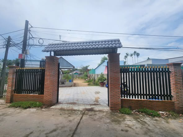 Đất nền 311m² Long Tuyền giá 3.5 tỷ - Mặt tiền Rạch Lồng Ống, thương lượng ngay!