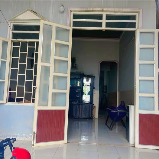 Nhà riêng đường Lê Đại Hành, huyện Cư M'Gar, 60m² giá 1.8 tỷ - Cơ hội đầu tư tuyệt vời!