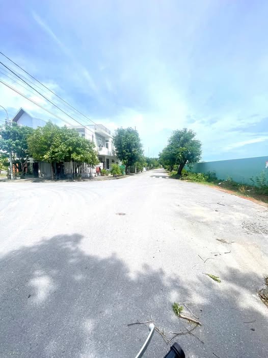 Đất nền Trương Công Huấn, Liên Chiểu, Đà Nẵng 100m² giá 3.5 tỷ - Sổ đỏ chính chủ, phong thủy tốt!