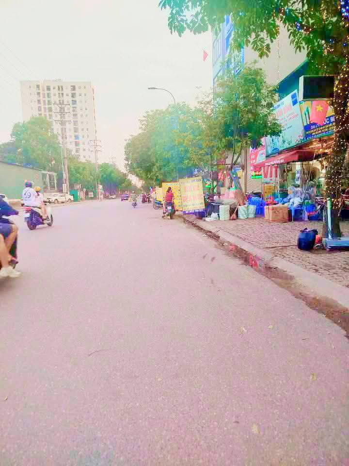 Đất nền Hoàng Liệt 55m² giá 7 tỷ - Lô góc, vị trí đẹp, ô tô đỗ gần!