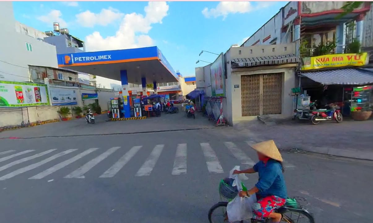 Nhà mặt tiền Bến Vân Đồn, Quận 4, 100.9m² giá 30 tỷ - Vị trí đắc địa, view sông thoáng đãng!