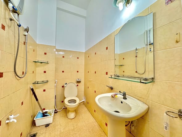 Phòng cho thuê Hòa Hảo 20m² giá 6 triệu - Trống ngay cuối tháng 11!