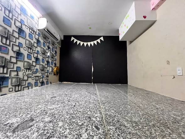 Phòng trọ đường 76, quận 6, diện tích 25m² - Giá chỉ 2.5 triệu/tháng!