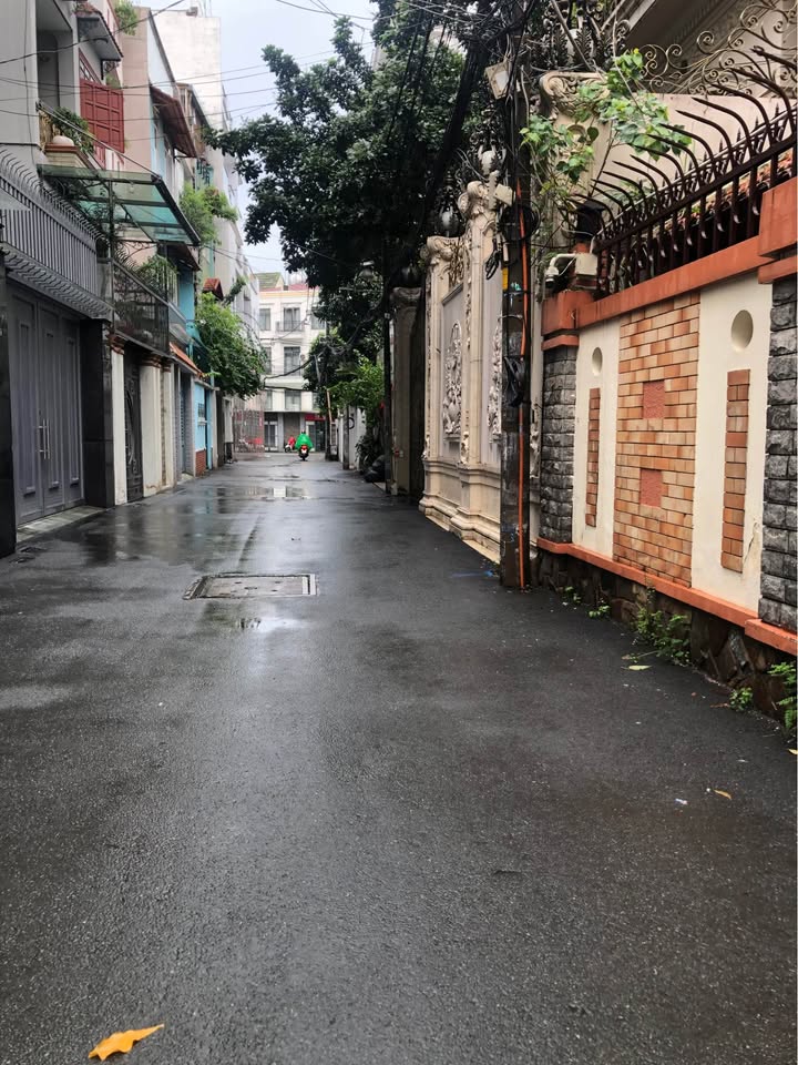 Nhà hẻm ô tô Yên Thế, Tân Bình 95m² giá 26 tỷ - Cho thuê 500 triệu/năm!