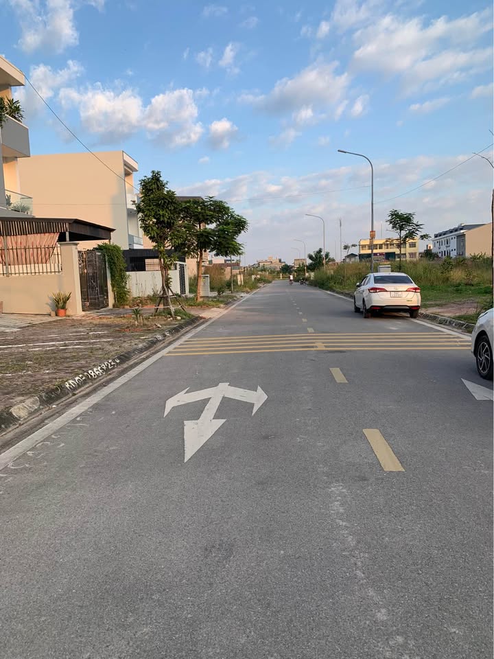 Đất nền KĐT Tân Thành Uông Bí 100m² giá 2 tỷ - Cơ hội đầu tư tuyệt vời!