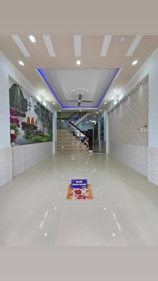 Nhà Phú Hồng Thịnh Vi, Dĩ An 64m² giá 5.8 tỷ - Sẵn sàng vào ở ngay!