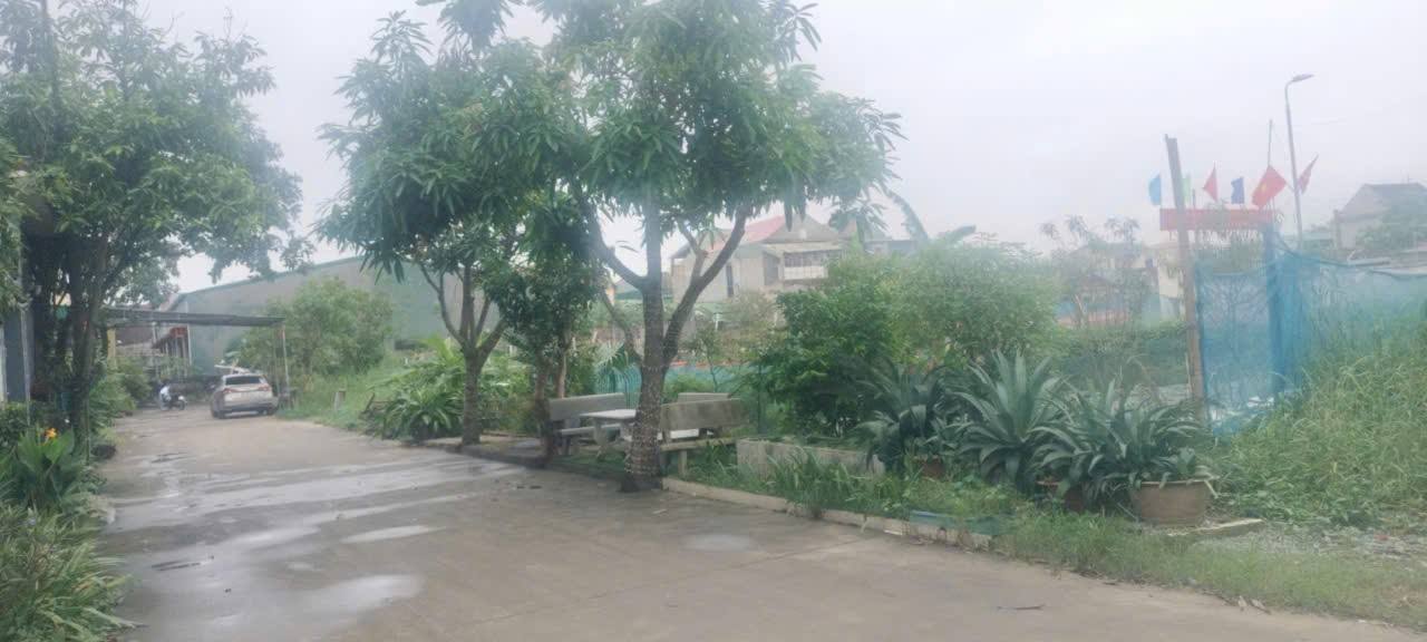 Đất nền Vinh Hưng 108m² giá 2 tỷ - Vị trí đắc địa gần sân bay!