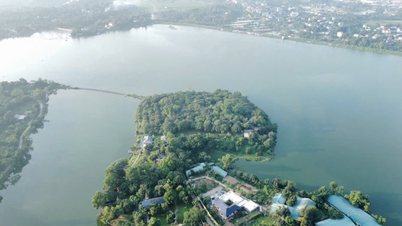 Lô đất Farm 10ha bám hồ Đồng Sương – Cảnh đẹp hiếm có tại Hòa Bình