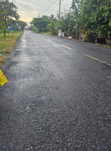 Đất mặt tiền Quốc lộ 57B, xã Châu Hưng, 1500m² giá 400 triệu - Cơ hội đầu tư hấp dẫn!