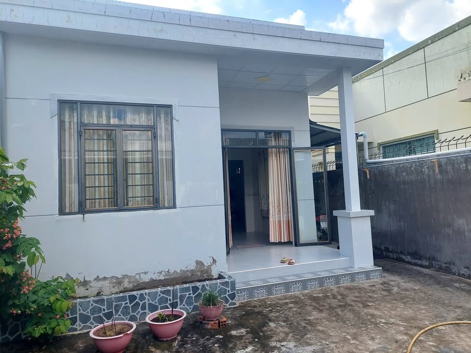 Nhà cho thuê tại P6 Bến Tre 177m² giá 4 triệu - Sẵn sàng vào ở tháng 12!