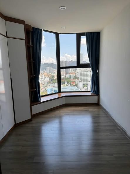 Căn hộ 3PN HUD Building Nha Trang 90m² giá 25 triệu - Không gian sống lý tưởng!