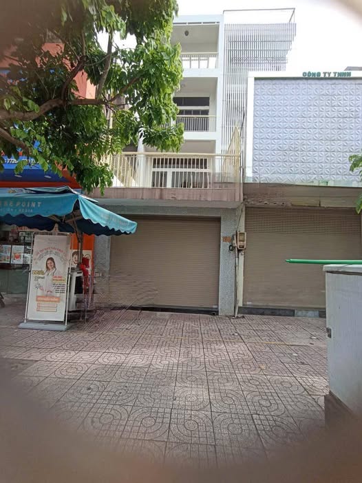 Nhà liền kề cho thuê đường Lý Thái Tổ, quận 3, diện tích 126m² - Kinh doanh đa ngành nghề!