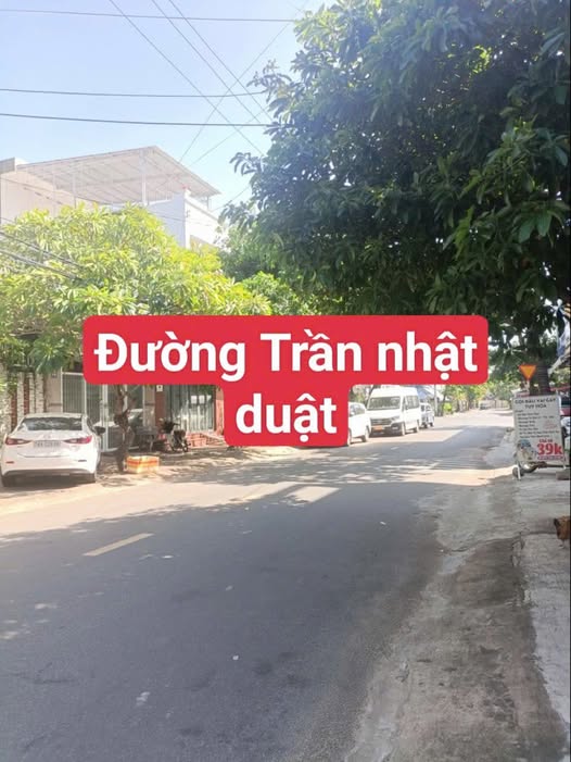 Nhà 3 tầng đường Trần Nhật Duật, phường Tuy Hòa 84m² giá chỉ 3.8 tỷ - Đầu tư sinh lời cao!