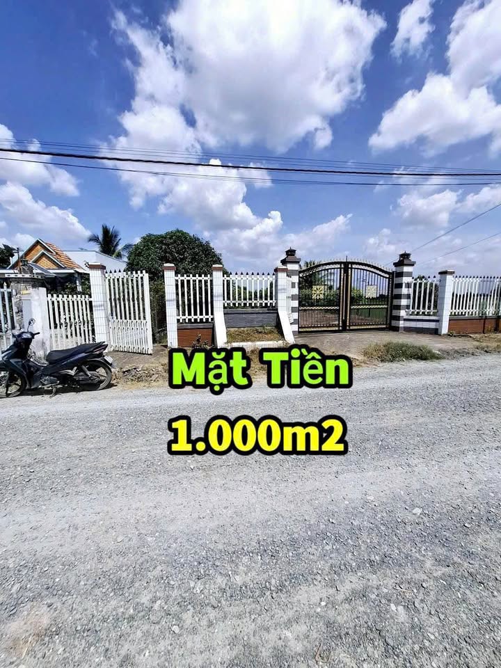 Đất Lúa 1.000m² Xã Long Hòa - Mặt Tiền Xe 3,5 Tấn, Giá 3.4 Tỷ Thương Lượng!