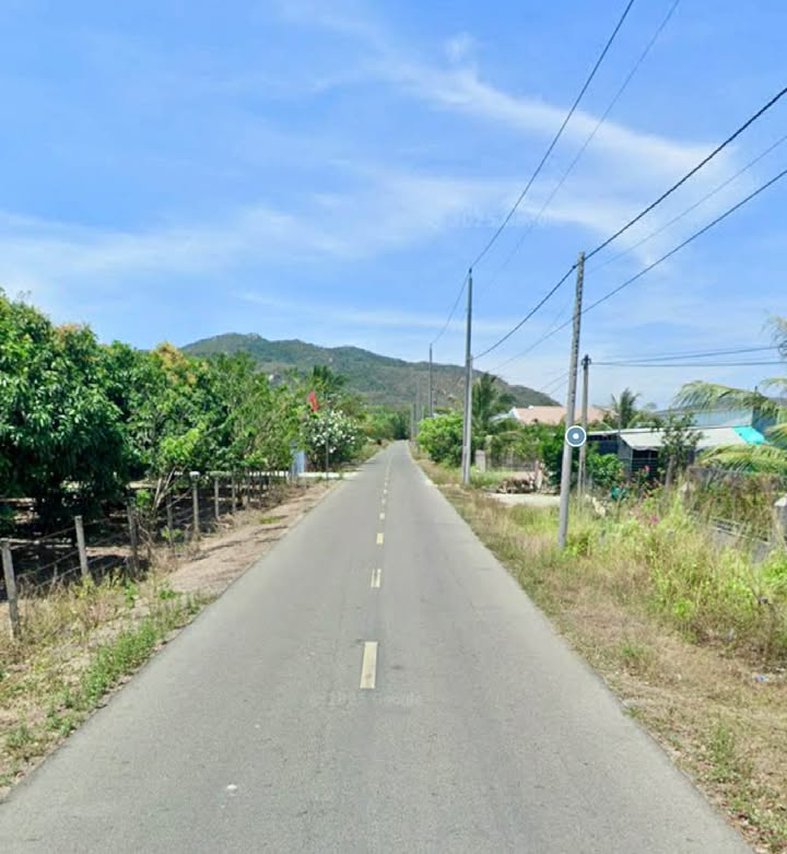 Đất nền Phước Hải 370m² giá 2.55 tỷ - Sổ đỏ chính chủ, view núi đẹp!