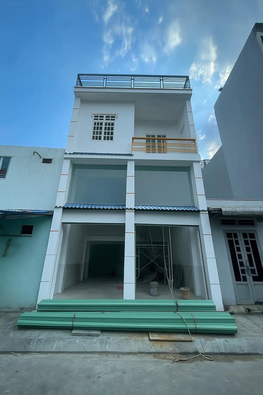 Nhà 3 tầng Tô Vĩnh Diện, Đông Hòa, Dĩ An 76m² giá 6 tỷ - Thiết kế hiện đại, thông thoáng!