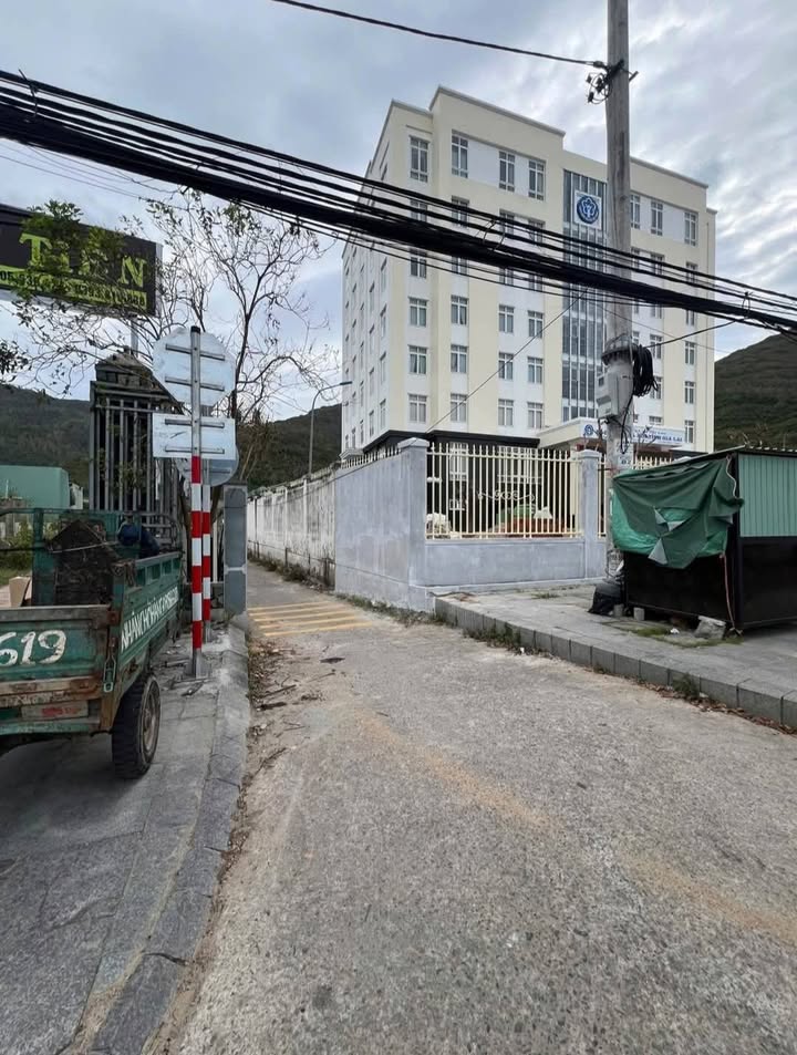 Nhà phố đường Tây Sơn, Quy Nhơn 40m² giá 1.15 tỷ - Đối diện Ao Cá Bác Hồ