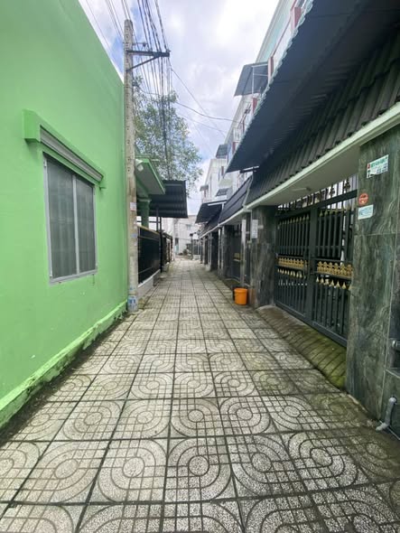 Nhà đẹp Tân Kim - Cần Giuộc, Long An 52m² giá 1.99 tỷ - Thiết kế hiện đại, không gian sống tiện nghi!