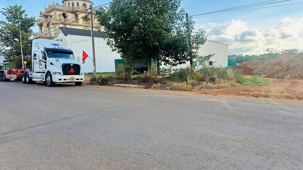 Đất nền Golden City Bảo Lộc 135m² giá chỉ 2.4 tỷ - Xả hàng nhanh chóng!