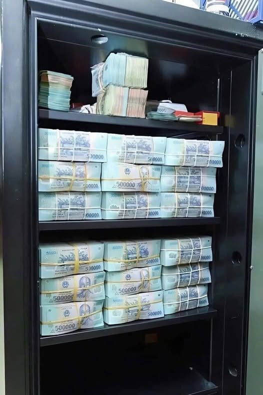 Nhà 1 Trệt 1 Lầu Đường Võ Văn Kiệt, Phường 5, Hậu Giang - Bán Gấp 2.7 Tỷ