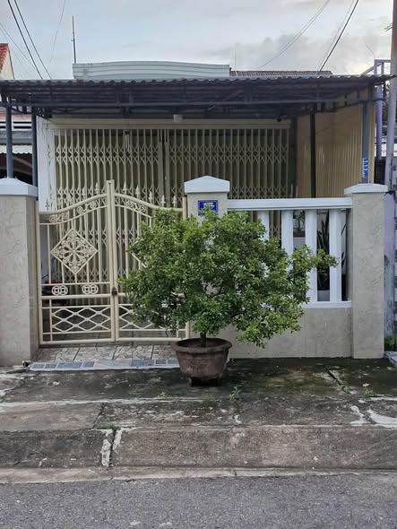 Nhà nguyên căn cho thuê tại Tân An, Hội An - 3 phòng ngủ chỉ 8 triệu/tháng!