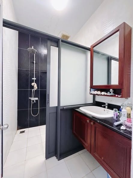 Nhà phố 60m² Đoàn Văn Bơ, Quận 4 giá 8.5 tỷ - Vị trí đắc địa, thương lượng chính chủ!
