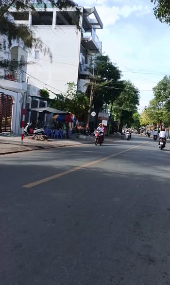 Nhà riêng tại Phường 1, Trà Vinh 108m² giá chỉ 1.2 tỷ - Gần chợ và trường học!