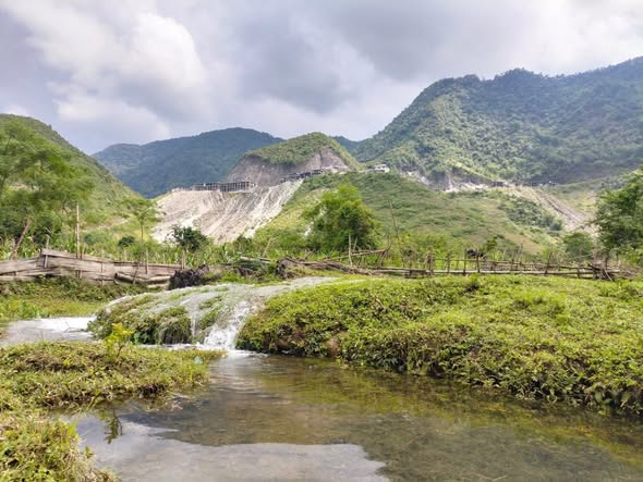 Đất thổ cư 1000m² tại Phú Cường, Tân Lạc, Hòa Bình - Lô góc 2 mặt tiền, giá rẻ cho nhà đầu tư!