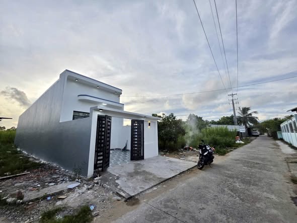 Nhà riêng mặt tiền đường Ngô Thì Sĩ, An Bình, Rạch Giá 75m² - Chính chủ bán gấp!