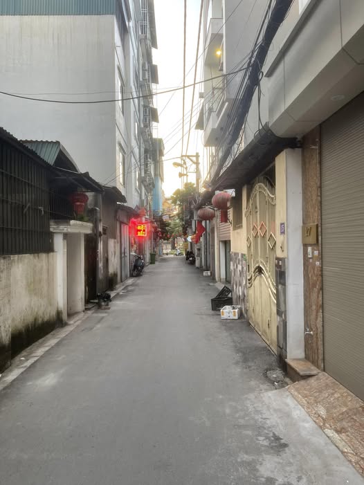 Đất Bằng Liệt 70m² giá 14 tỷ - Ô tô vào tận nơi, Sổ đỏ chính chủ!