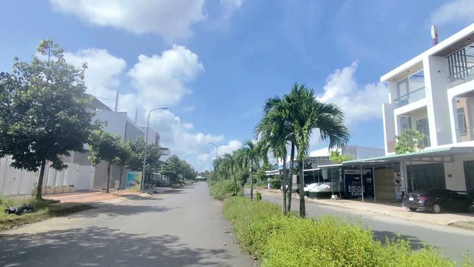 Cặp nền đất 112,114 trục chính A2 KDC Phú An, Cần Thơ 200m² giá 7.4 tỷ - Đầu tư sinh lời ngay!