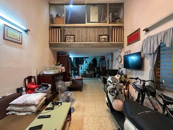 Nhà phố 4 tầng Nguyễn Thị Minh Khai, Quận 3, 55m² giá 11 tỷ - Cơ hội vàng cho bạn!