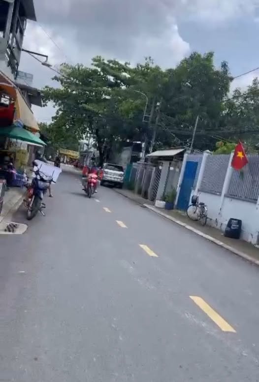 Biệt thự đường Song Hành Nguyễn Ảnh Thủ 1.023m² giá 28 tỷ - Cơ hội sở hữu ngay!