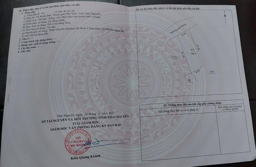 Lô đất kinh doanh 180m² Minh Đức - Giá chỉ 2.3 tỷ - Cơ hội đầu tư vàng!