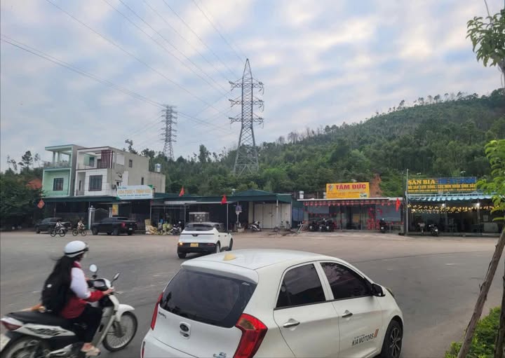 Đất nền chính chủ tại Đông Mai, Quảng Yên - Diện tích 105m², giá 1.3 tỷ - Đầu tư sinh lời!