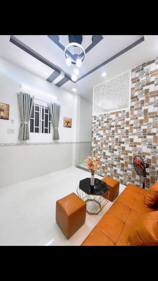Nhà đẹp 36m² đường Quốc lộ 50, Tân Kim, Cần Giuộc - Giá chỉ 950 triệu!