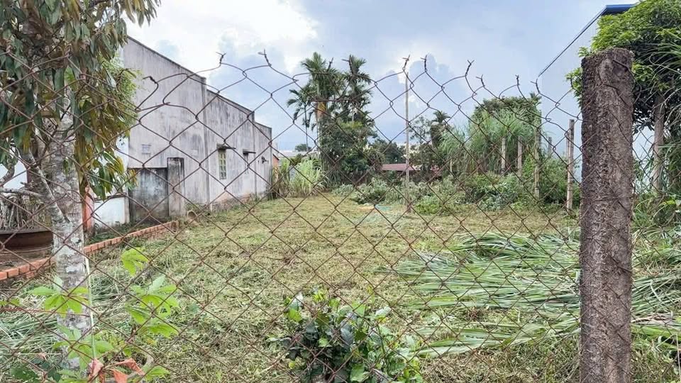 Đất nền mặt tiền đường Văn Tiến Dũng phường Buôn Hồ 360m² - Giá chỉ 2.4 tỷ!