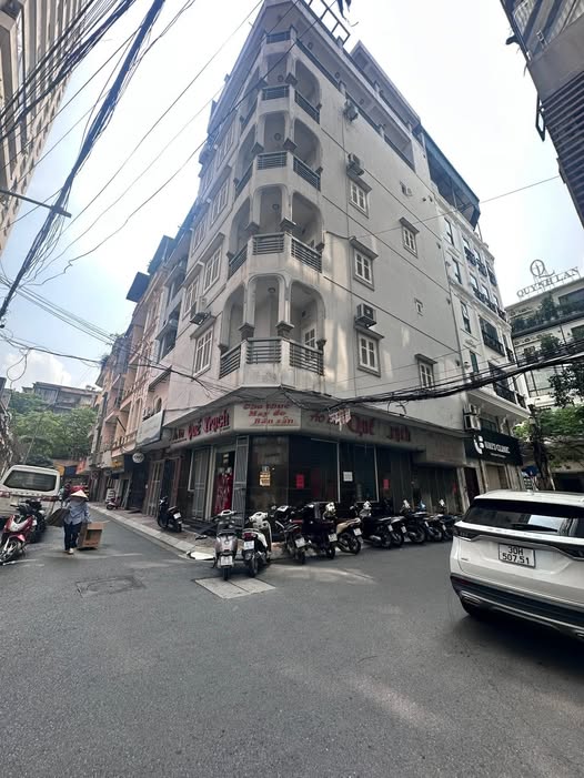 FrontHouse Đống Đa 75m² giá 60 tỷ - Lô góc đẳng cấp, kinh doanh đỉnh cao!