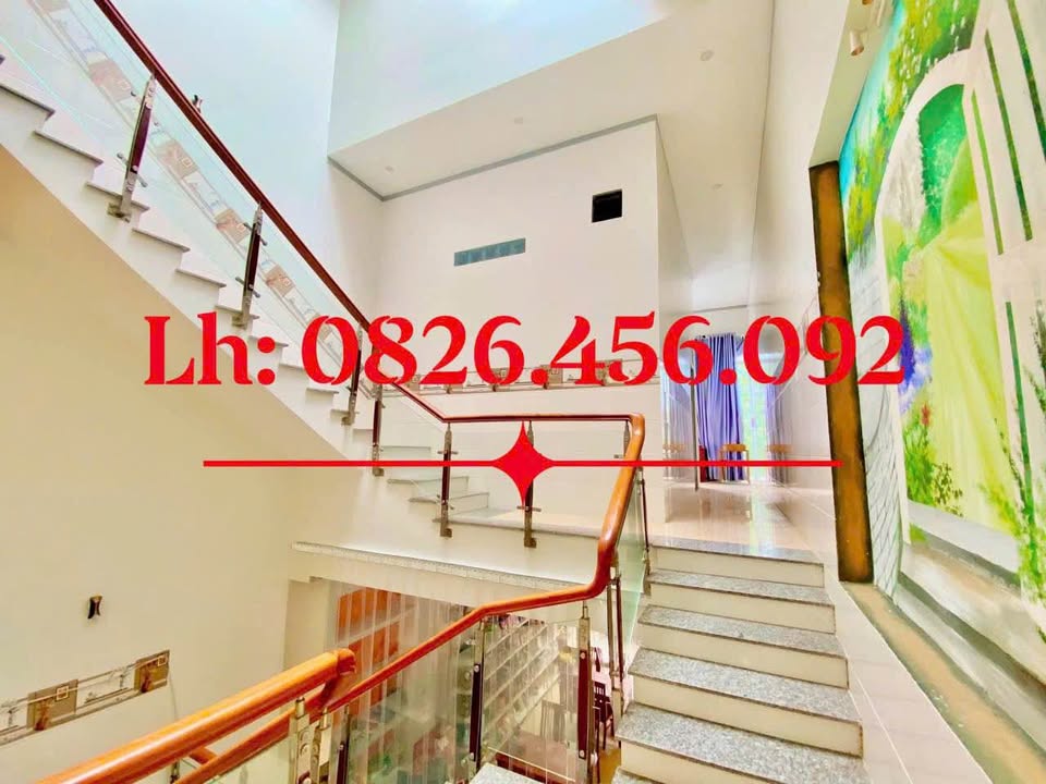 Nhà lầu Tiến Thành Đồng Xoài 100m² - Thiết kế hiện đại, giá tốt chờ bạn!