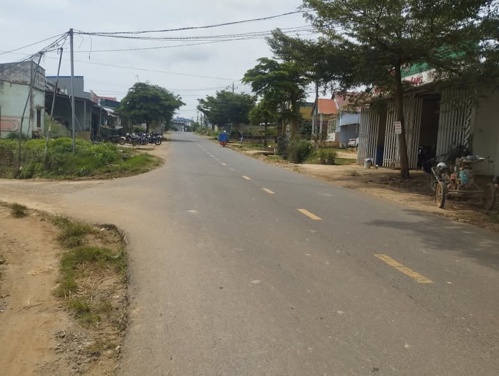 Nhà mặt tiền đường nhựa xã Ka Đô, Đơn Dương, 120m² chỉ 820 triệu - Đầu tư sinh lời ngay!