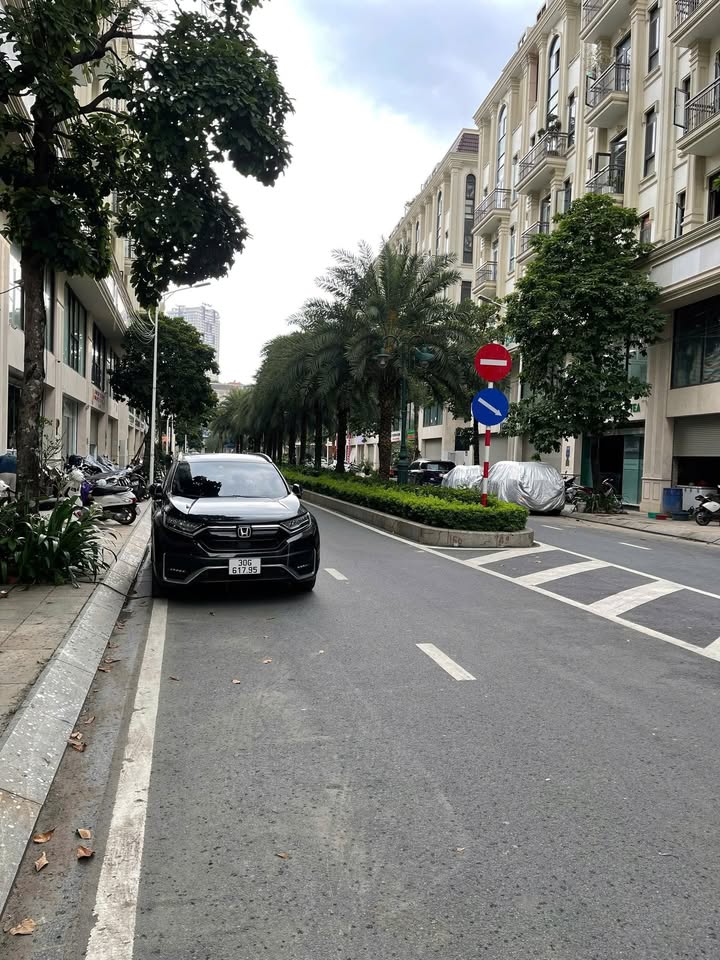 Shophouse cho thuê tại Him Lam Vạn Phúc 75m² giá 15 triệu - Kinh doanh lý tưởng!