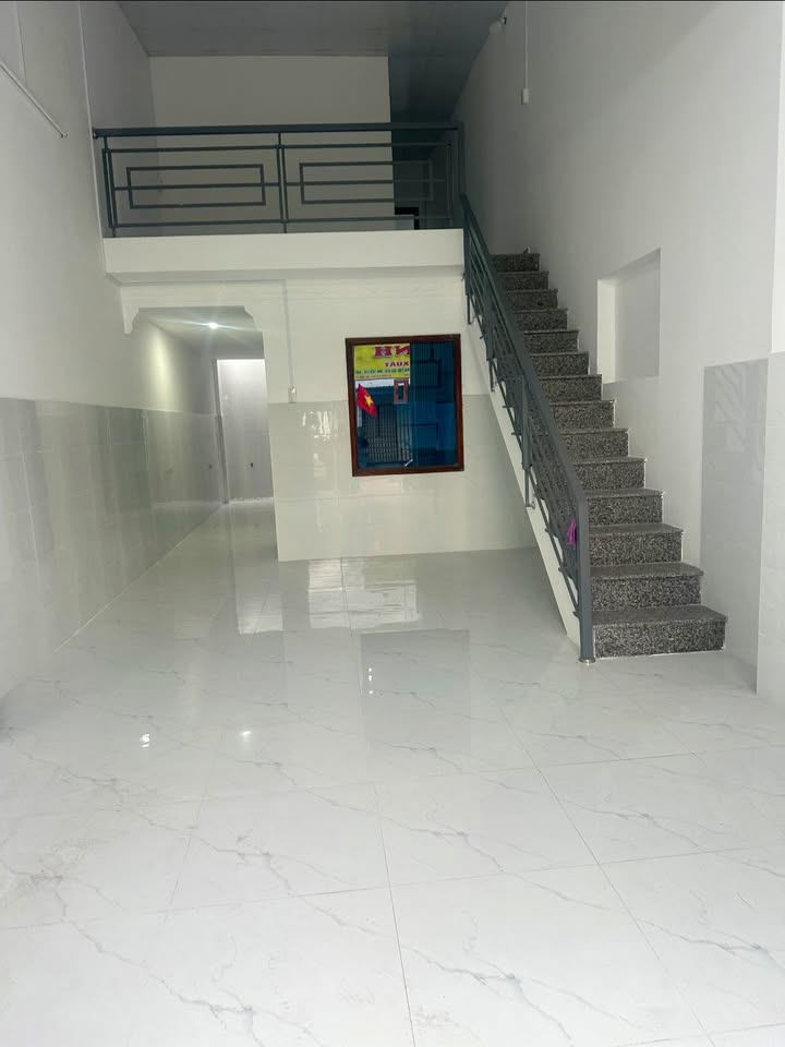 Nhà mặt tiền Mậu Thân, Tuy Hòa 68m² giá 1.4 tỷ - Vị trí sầm uất, thuận tiện kinh doanh!