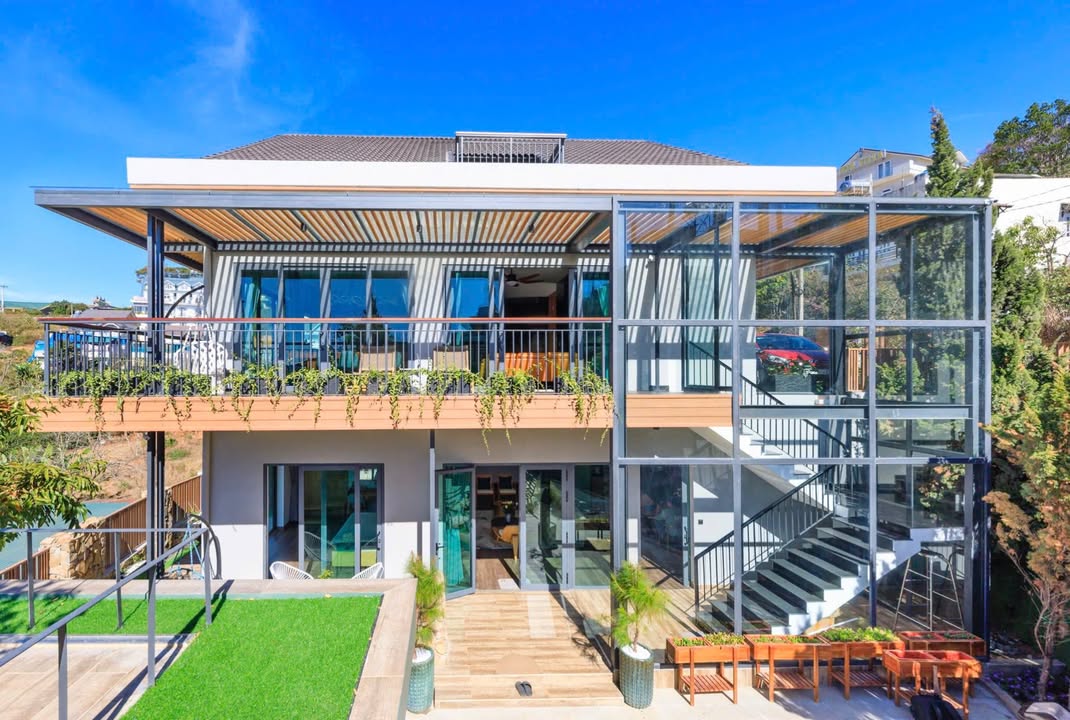 Cho thuê Villa Đà Lạt 6 phòng ngủ - View thung lũng tuyệt đẹp