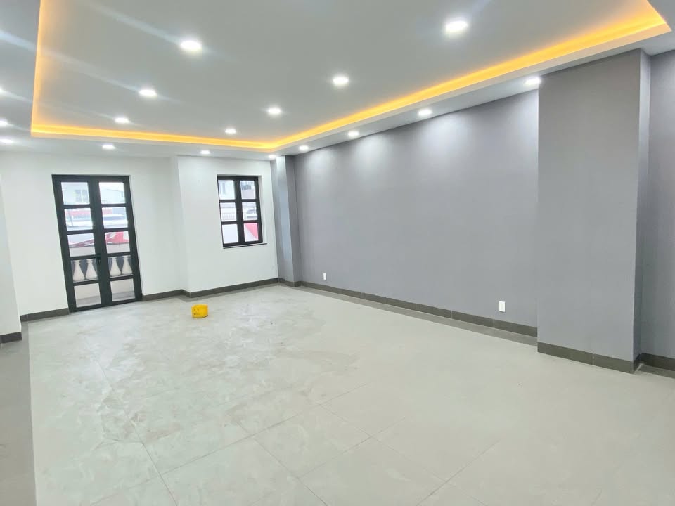 Nhà mặt tiền Phan Văn Trị, Gò Vấp 100m² giá 59 triệu - Thích hợp kinh doanh và văn phòng!