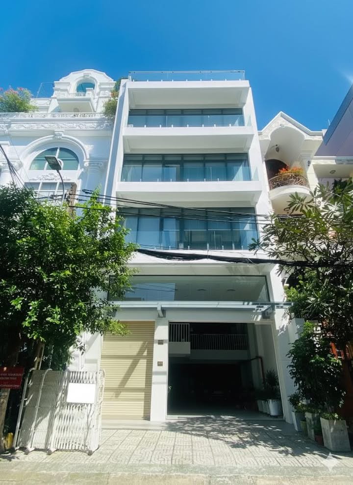 Cho thuê văn phòng tại K300, Tân Bình, 150m² - Giá tốt bất ngờ!