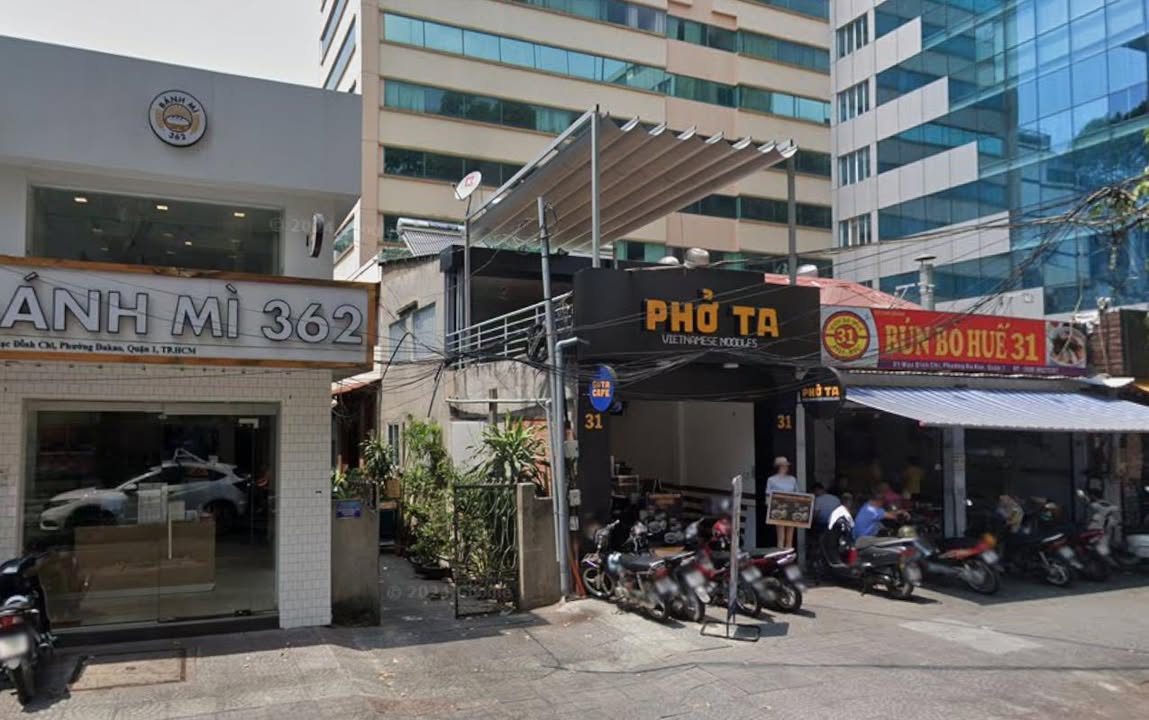 Nhà góc cho thuê Mạc Đĩnh Chi, Quận 1 - 56m² giá 70 triệu/tháng - Địa điểm lý tưởng cho kinh doanh!