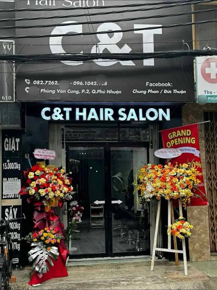 Cho thuê văn phòng mặt tiền Phùng Văn Cung, Phú Nhuận 42m² - Kinh doanh sầm uất!