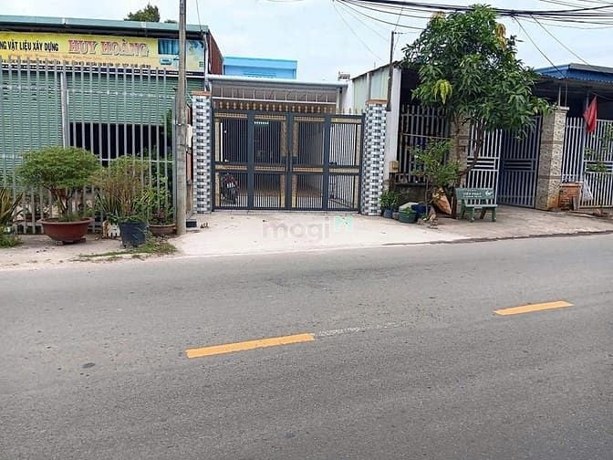 Nhà mặt tiền Nguyễn Văn Khạ, Củ Chi 128m² - Kinh doanh thuận lợi, giá chỉ 2.8 tỷ!