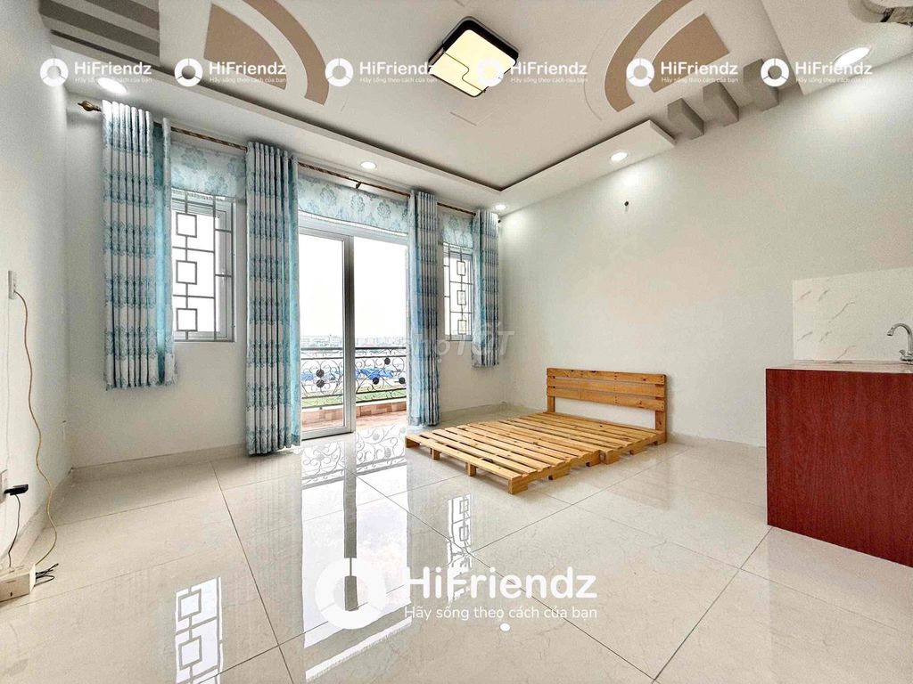 Căn hộ dịch vụ có ban công tại Đại Lộ Võ Văn Kiệt 30m² giá 3.5 triệu - An ninh 24/24!